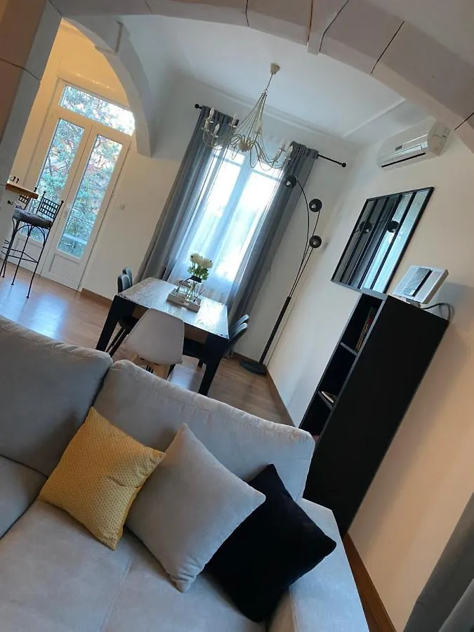 Appartement cosy et moderne, proche Cité des Papes Avignon